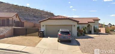 Main picture of 119 Mauve St