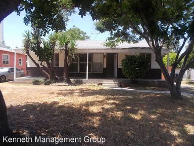 Main picture of 6041 Carpenter Ave