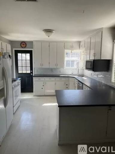 Main picture of 1609 Harvard Ave
