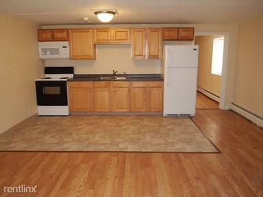 Main picture of 50 W Warwick Ave