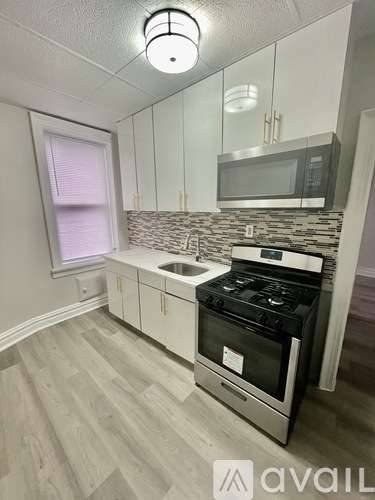 Main picture of 23 Kensington Ave