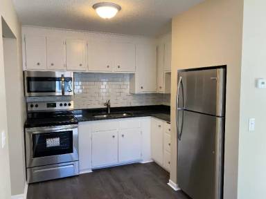 Main picture of 345 89th Ln NE