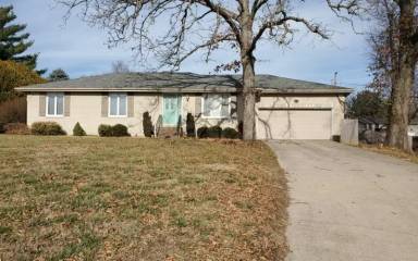 Main picture of 3917 E Lomita St