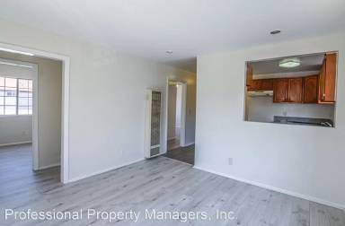 Main picture of 820 W 79th St