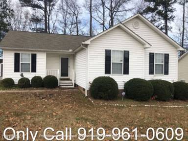 Main picture of 119 Cambridge Elm Dr