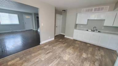 Main picture of 2024 Grasmere Ave