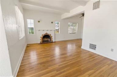 Main picture of 322 N Forgeus Ave