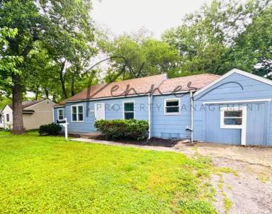 Main picture of 11209 Applewood Dr