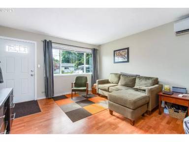 Main picture of 10243 N Allegheny Ave