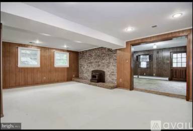 Main picture of 10807 Ann St