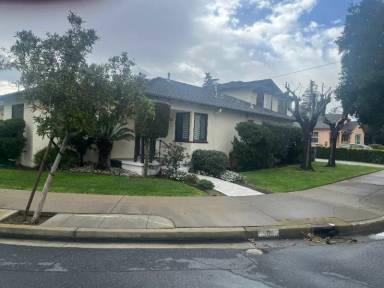 Main picture of 502 Bryan Ave