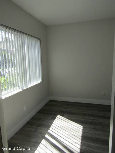 Main picture of 701 NE 16th Ave