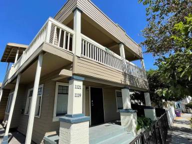 Main picture of 1119 N Loma Vista Dr