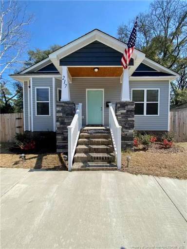 Main picture of 217 Sedberry St