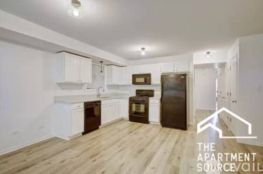 Main picture of 3047 W Washington Blvd