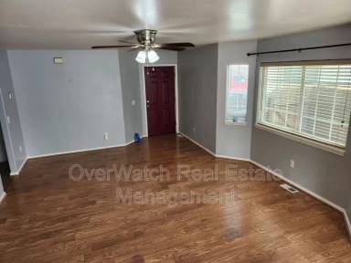 Main picture of 6922 Gold Kings Ave