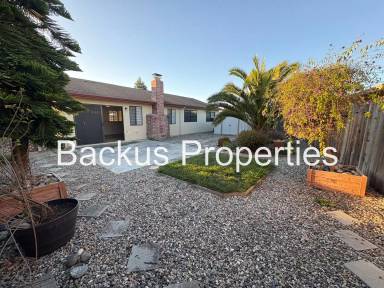 Main picture of 1 Van Ness Cir