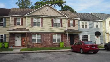 Main picture of 109 Apache Trl