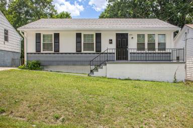 Main picture of 1048 Green St