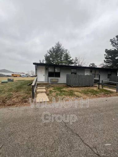 Main picture of Meadowood Apartments