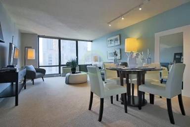 Main picture of 243 E Wacker Dr