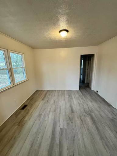 Main picture of 217 Bridges Cir