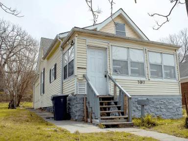 Main picture of 3707 Highland Ave