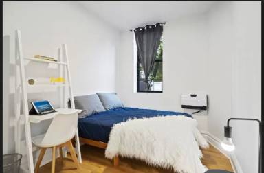 Main picture of 115 Greenpoint Ave