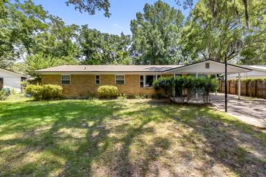 Main picture of 8331 Old Plank Rd