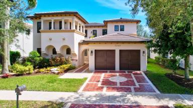 Main picture of 7240 Wisteria Ave