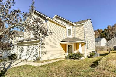 Main picture of 8401 Wallace Glen Dr