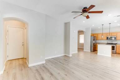Main picture of 7981 Imperial Treasure St