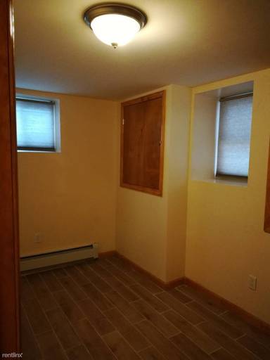 Main picture of 2278 E 22nd St