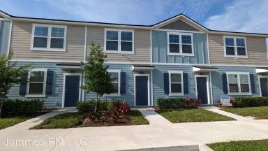 Main picture of 3958 Oak Mill Rd