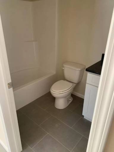 Main picture of New Large 2-bedroom Guilford Lake