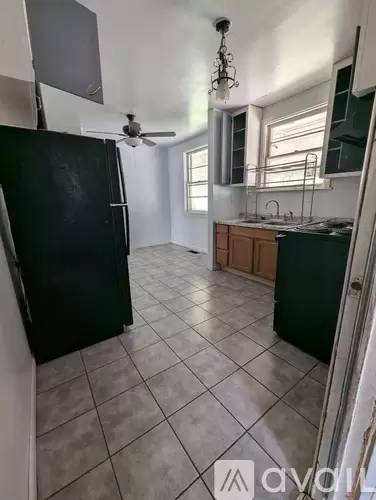 Main picture of 4025 Buena Vista Pike