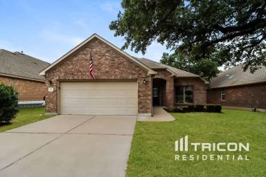 Main picture of 517 Bluehaw Dr