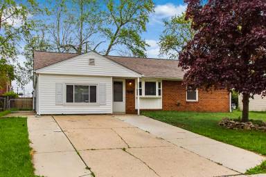 Main picture of 4634 Henley Ave