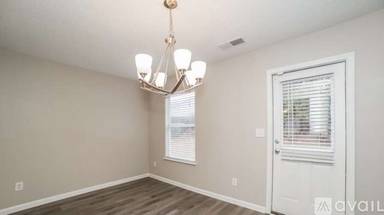 Main picture of 1014 Sycamore Ln