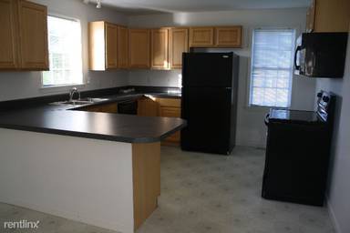 Main picture of 307 Carver Ln