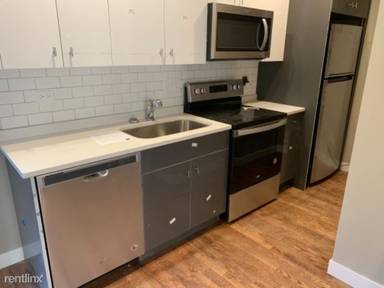 Main picture of 4625 S Drexel Blvd