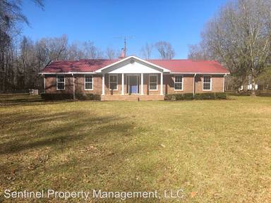Main picture of 123 Bear Branch Rd
