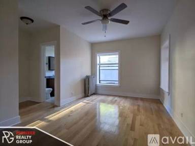Main picture of 1164 N Dearborn Apartments