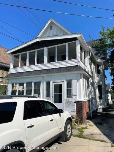 Main picture of 9712 Denison Ave