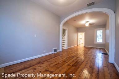 Main picture of 726 W Gordon St