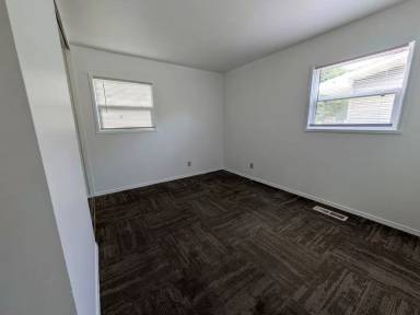 Main picture of 7601 Kentucky Ave