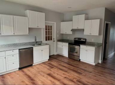 Main picture of 17 Highland Park
