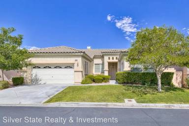 Main picture of 3282 Squire St