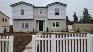 Main picture of 2281 Chestnut St