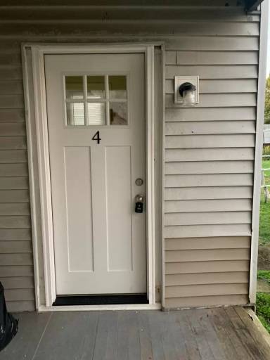 Main picture of 45 E 3rd St